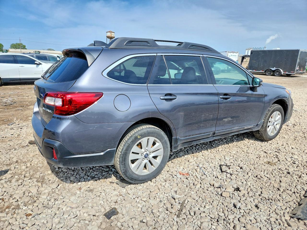 2019 Subaru Outback 2.5I Premium - Фото 3