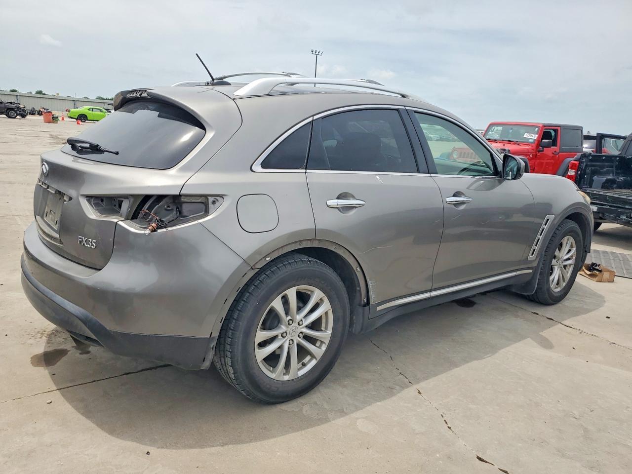 2010 Infiniti Fx35 Base - Фото 3
