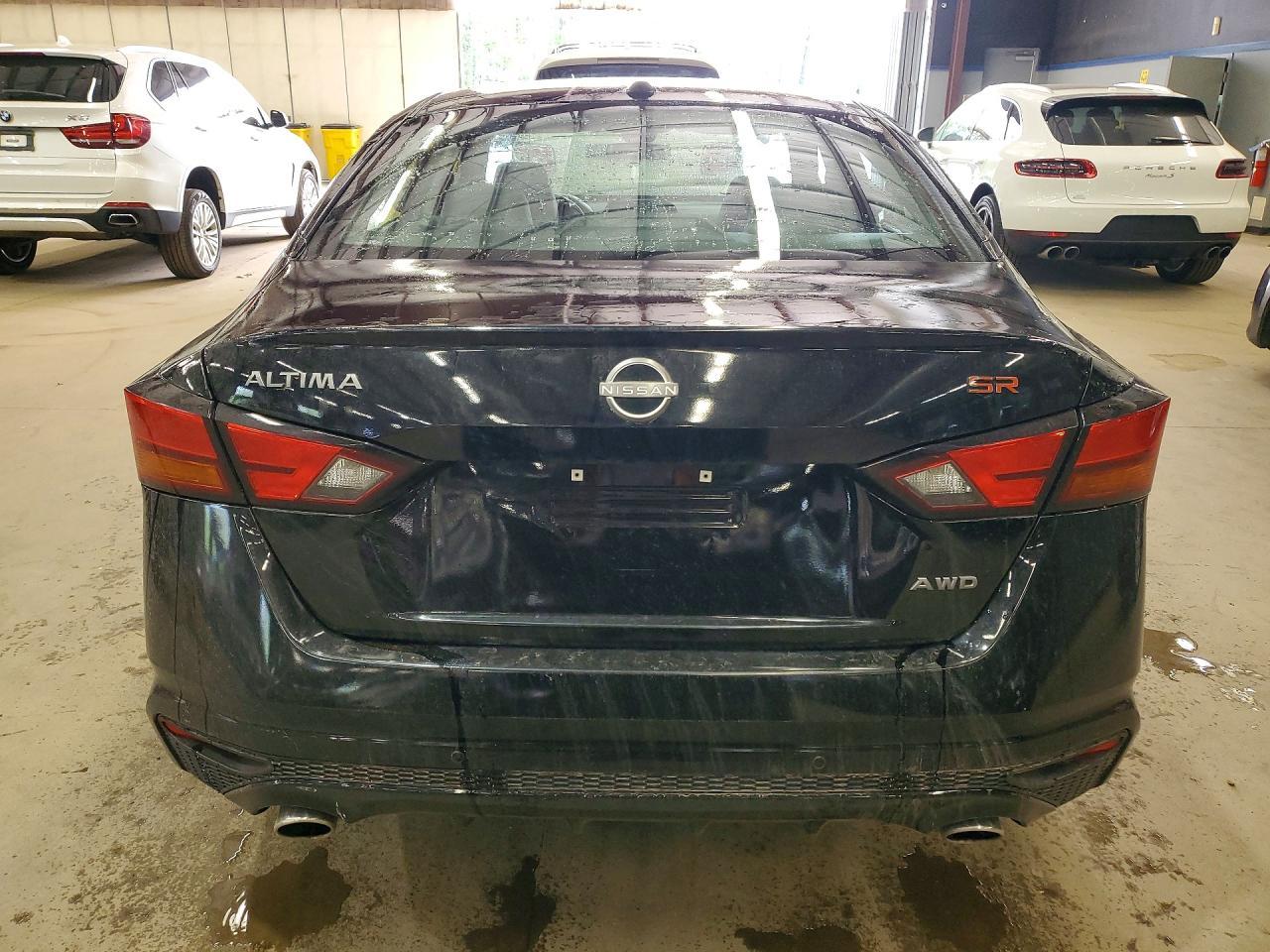 2024 Nissan Altima 2.5 Sr - Image 6