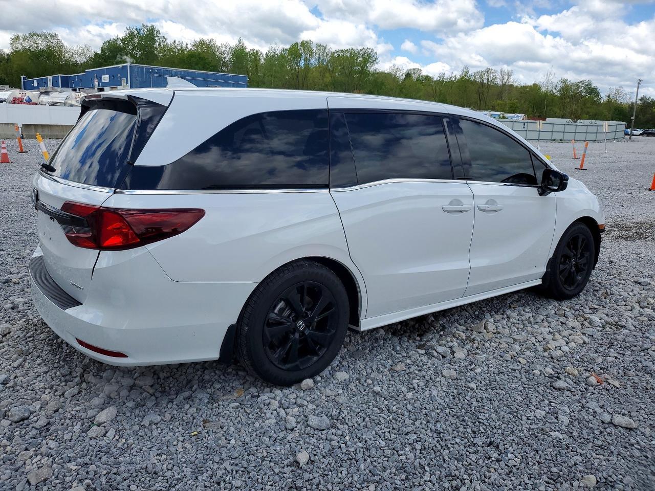 2024 Honda Odyssey Sport - Фото 3