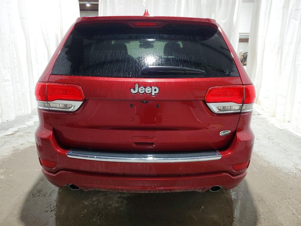 2014 Jeep Grand Cherokee Overland - Image 6