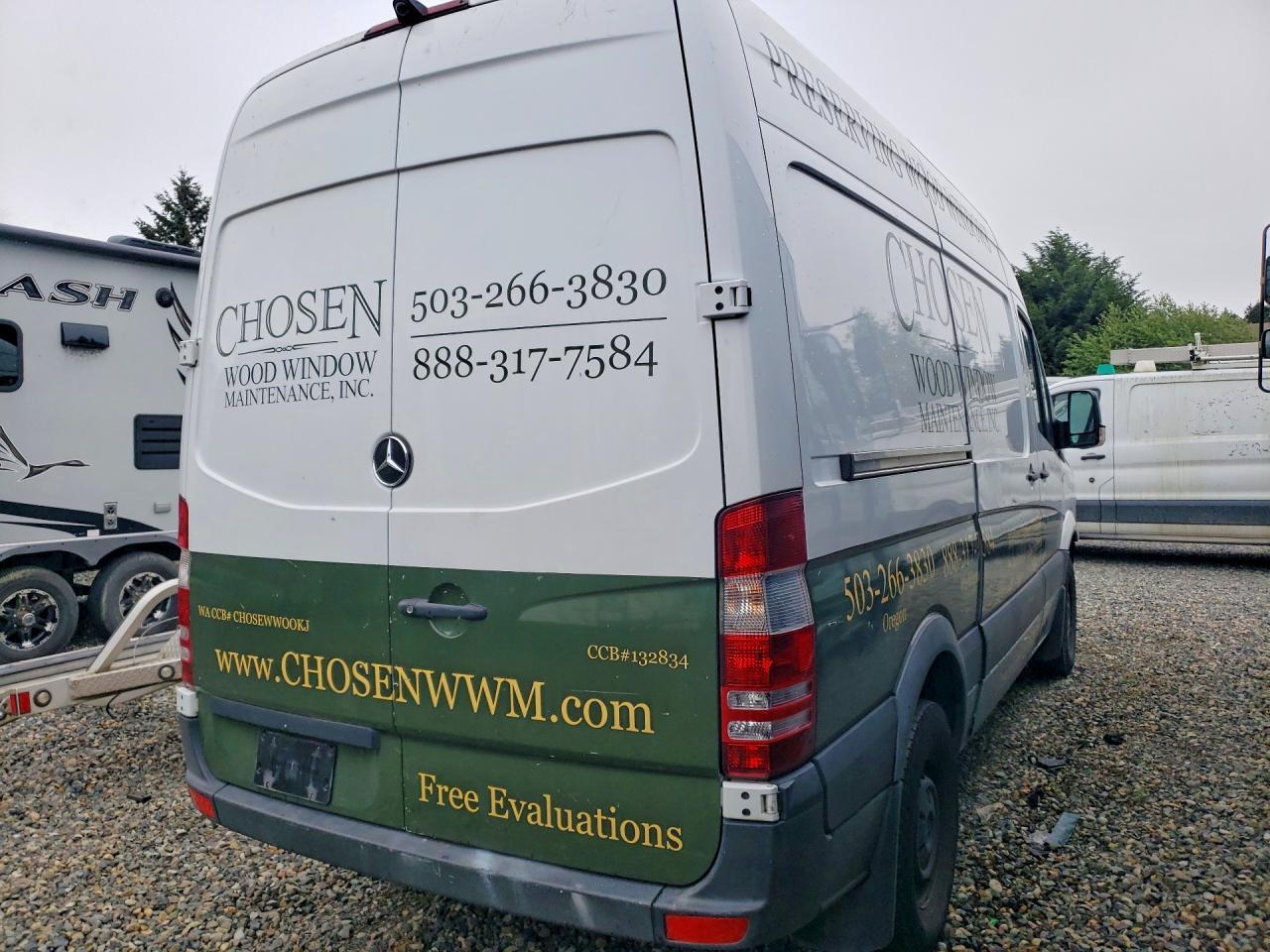 2017 Mercedes Benz Sprinter 2500 Utility / Service Van - Фото 3