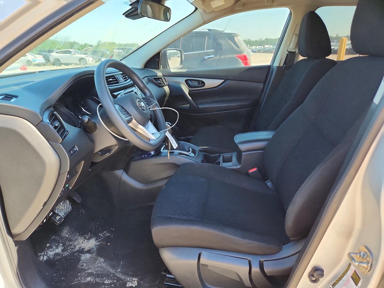 2021 Nissan Rogue Sport S - Фото 7