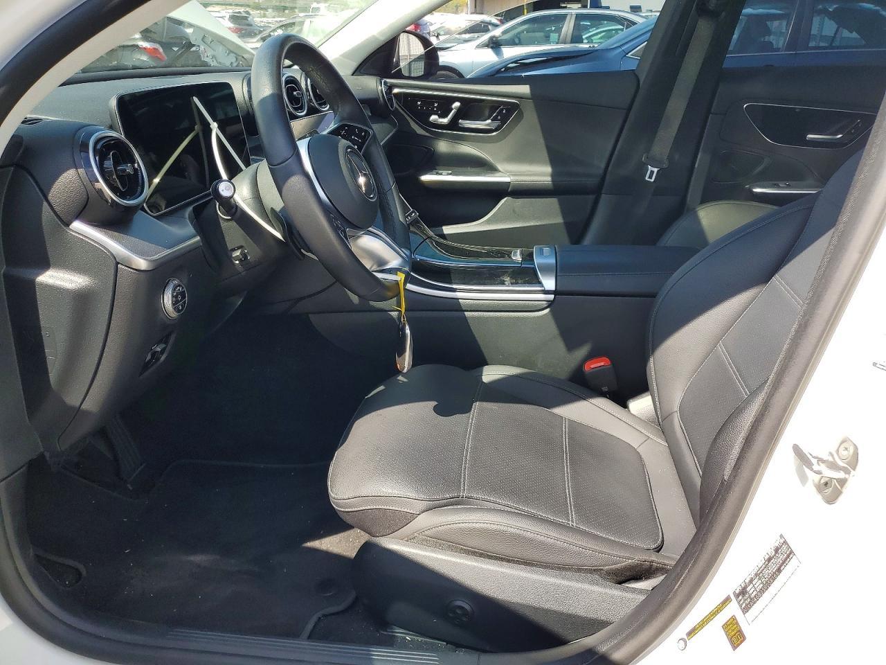 2025 Mercedes-Benz C 300 - Image 7