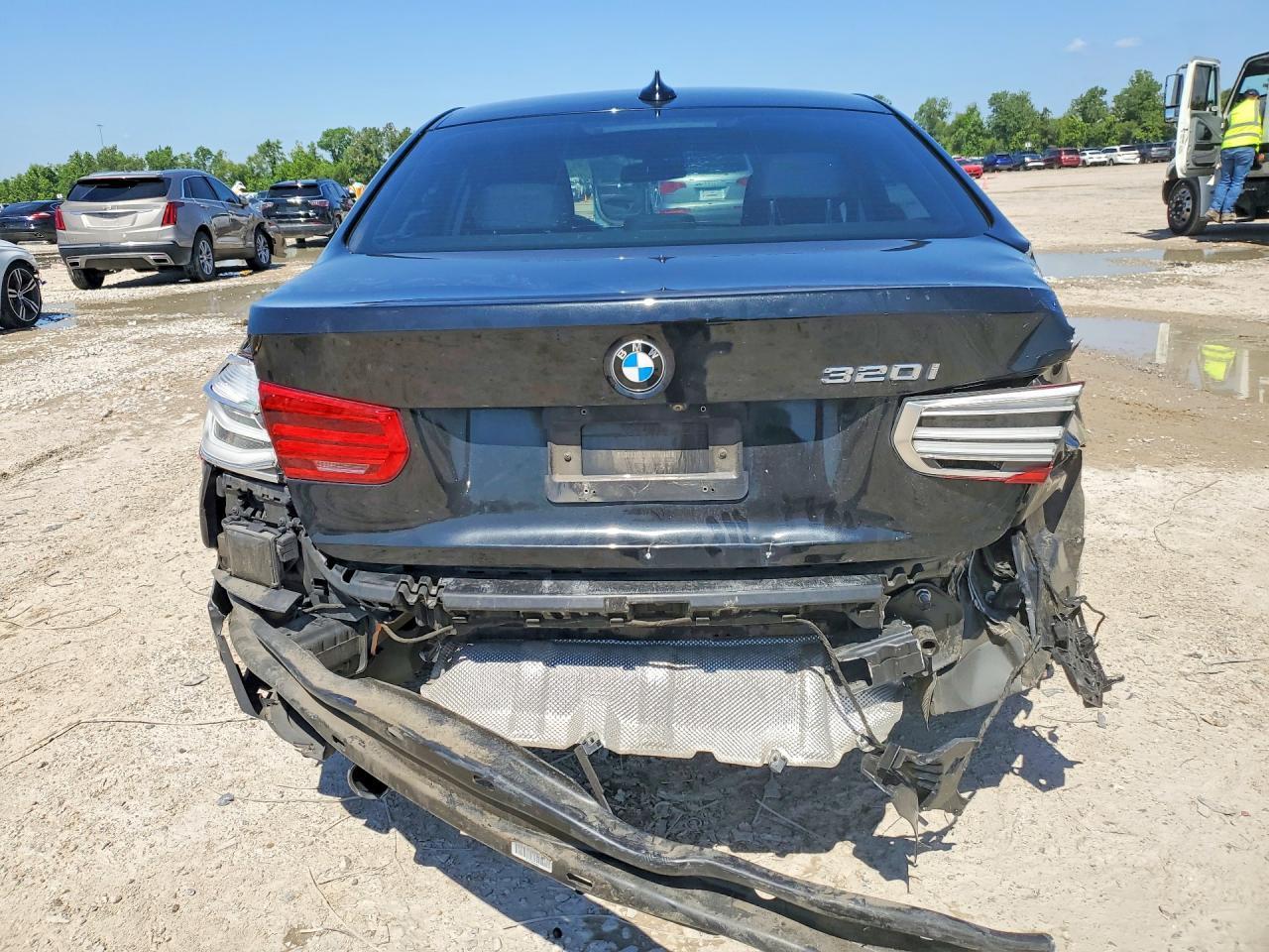 2018 BMW 320 I - Фото 6