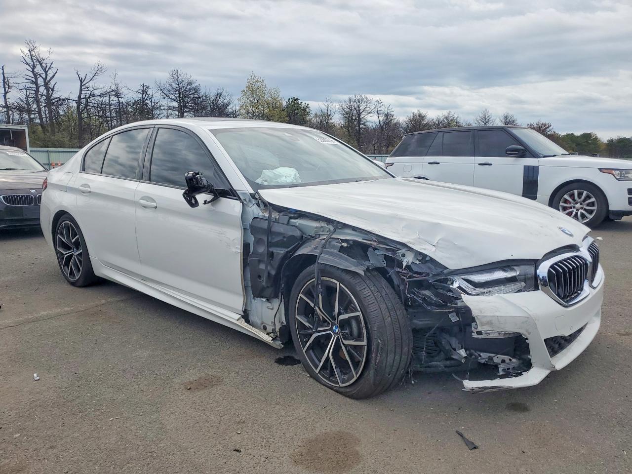 2021 BMW 530 I - Фото 4