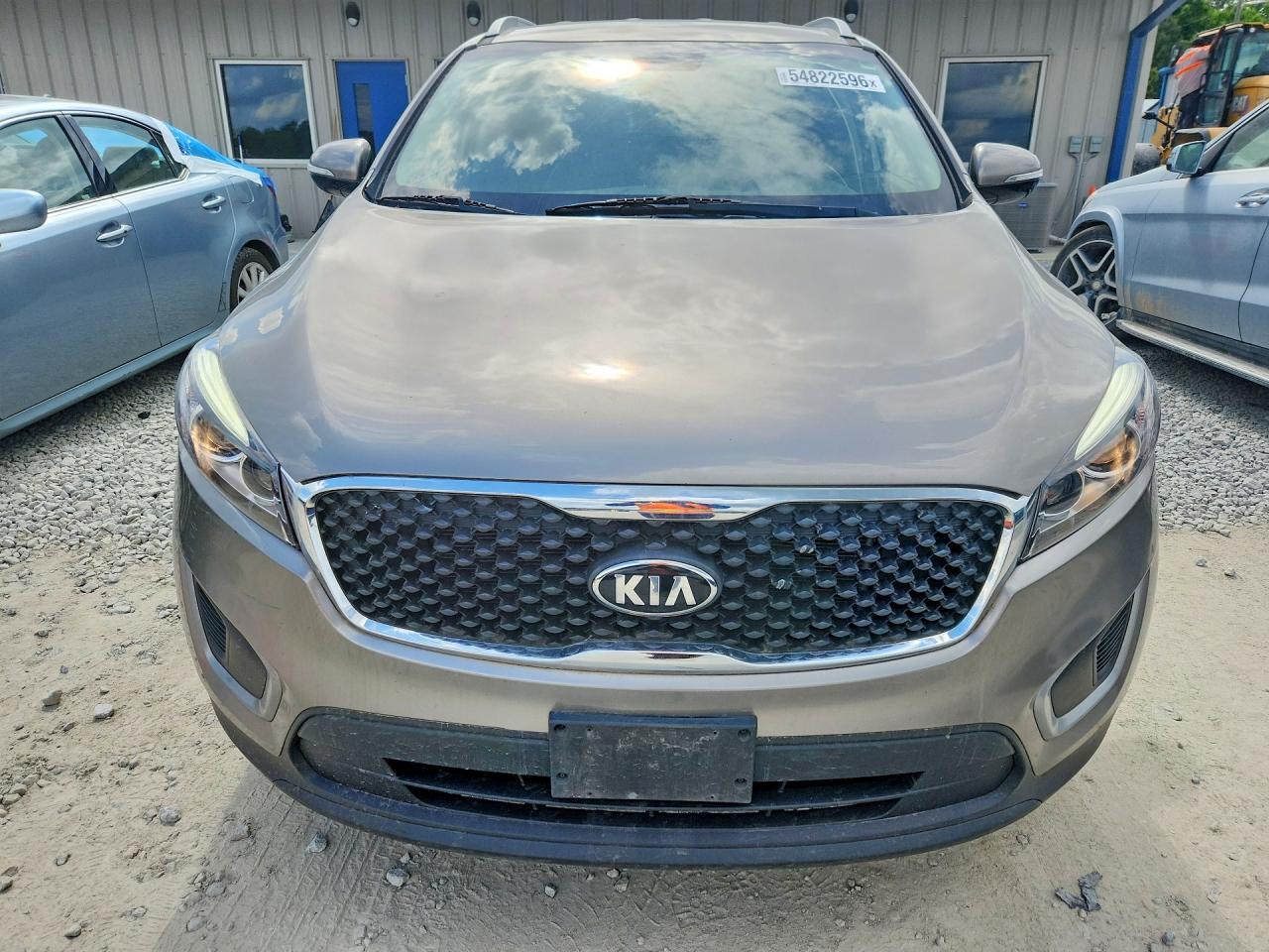 2016 Kia Sorento Lx - Image 5