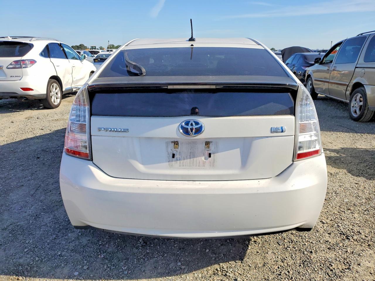 2011 Toyota Prius Two - Фото 6