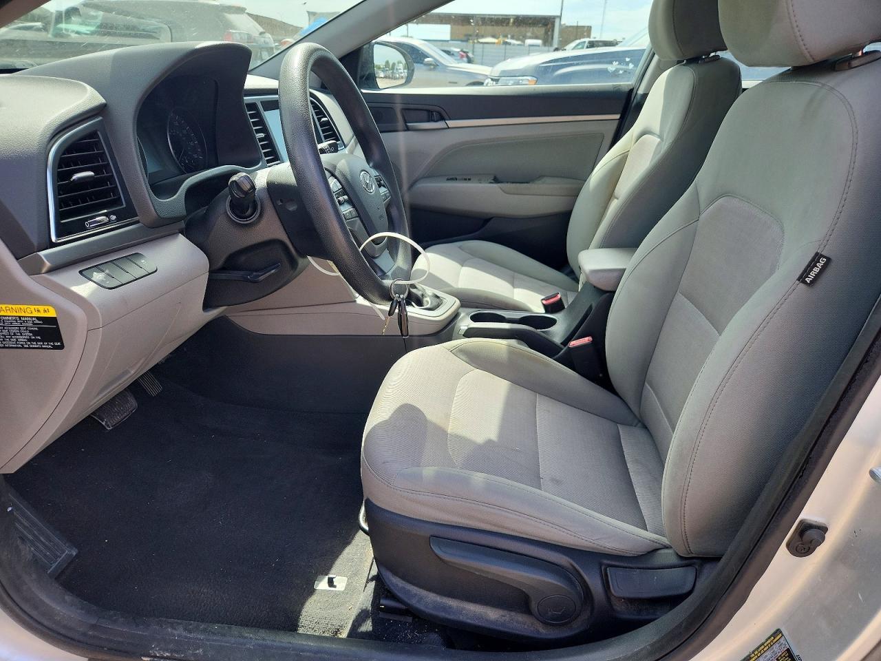 2017 Hyundai Elantra Se - Фото 7
