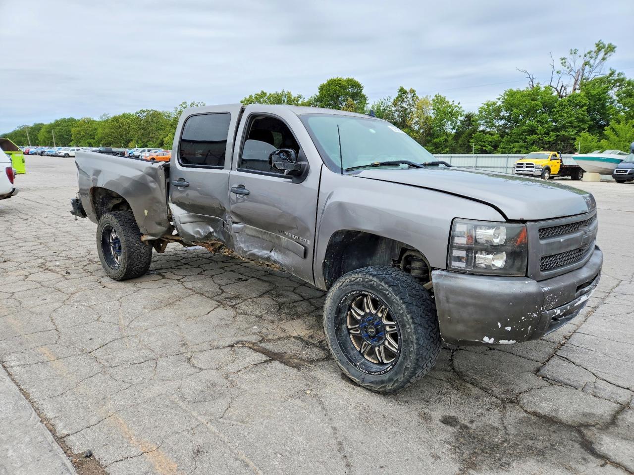 2008 Chevrolet Silverado K1500 - Фото 4