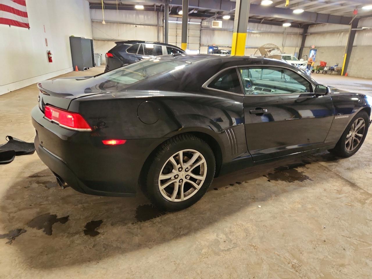 2015 Chevrolet Camaro Ls - Image 3