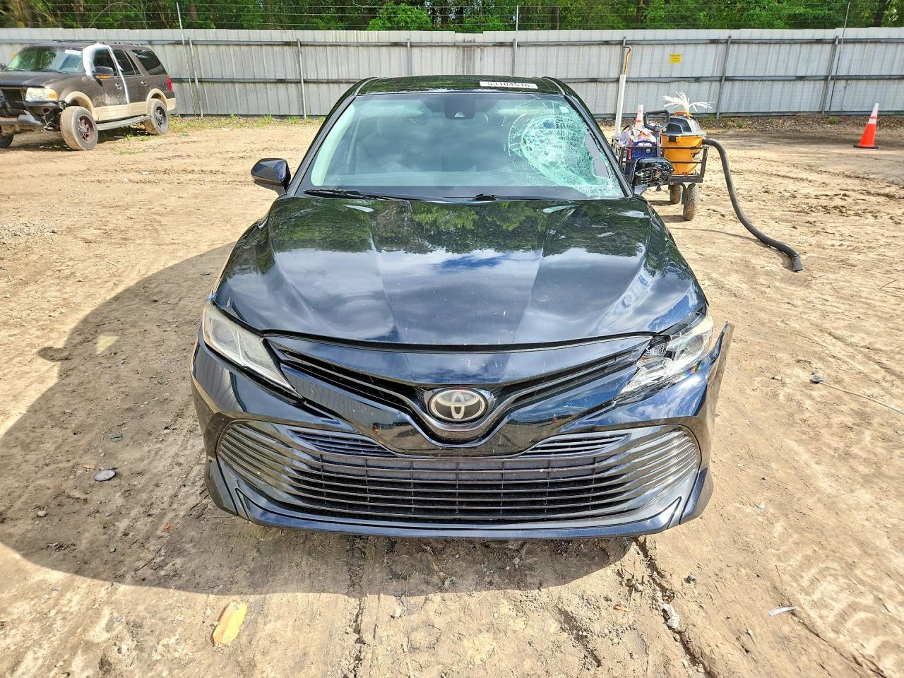 2019 Toyota Camry L - Фото 5
