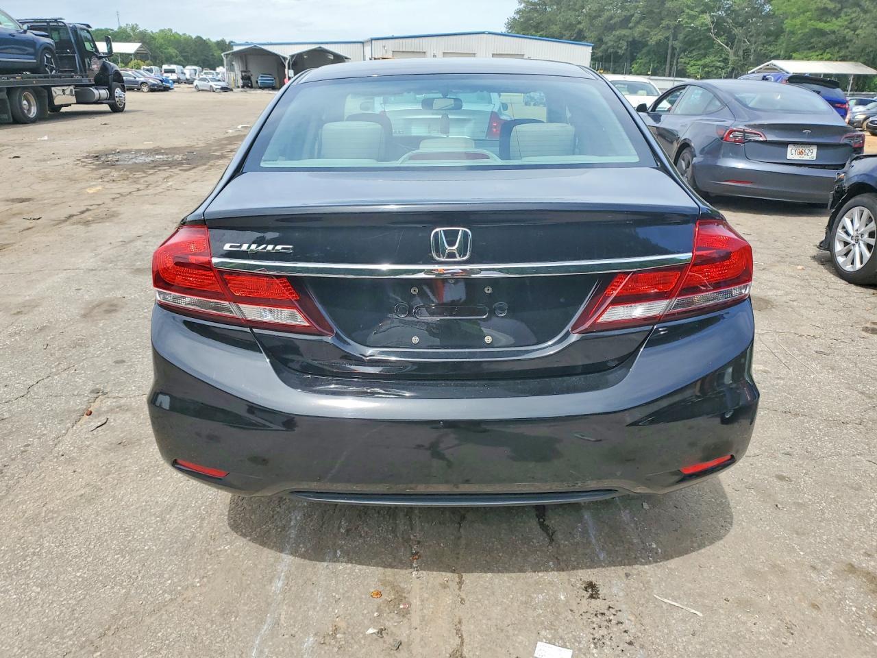 2015 Hond Civic - Image 6