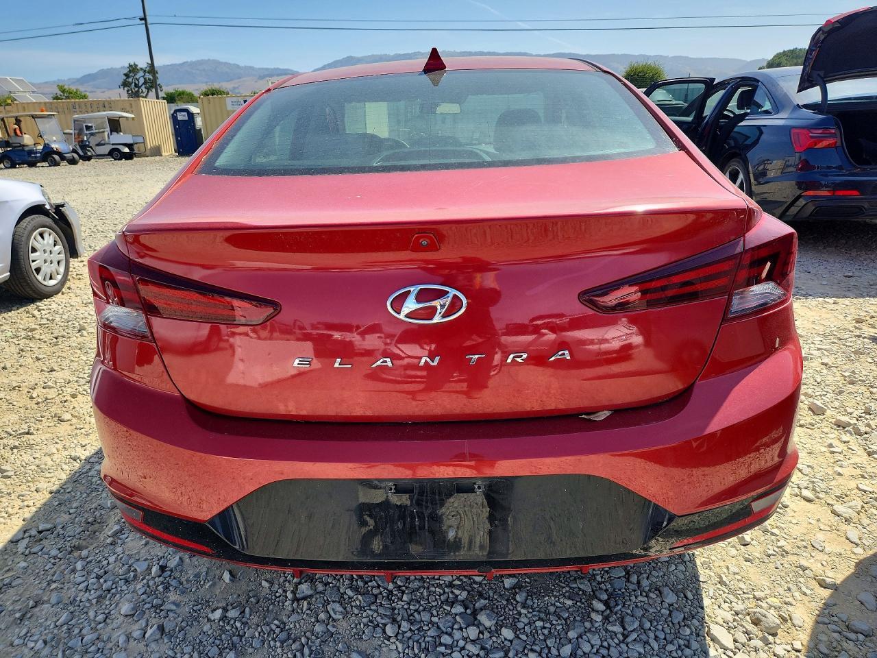 2019 Hyundai Elantra Sel - Image 6
