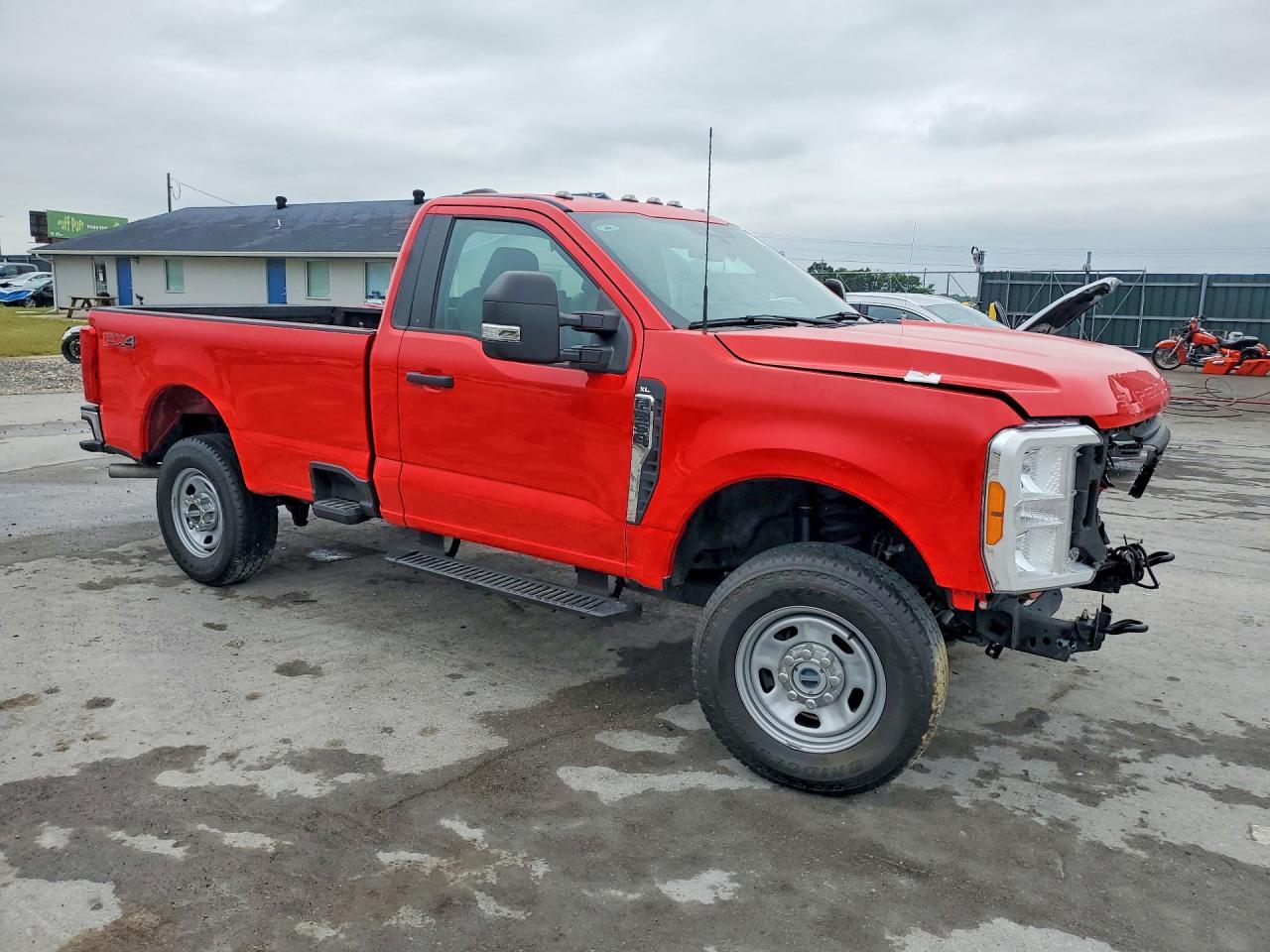 2023 Ford F350 Super Duty - Фото 4