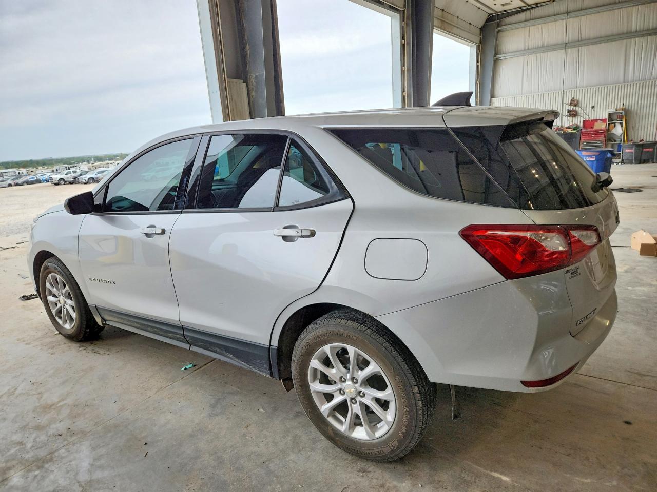 2019 Chevrolet Equinox L Fwd W/1Sm - Image 2
