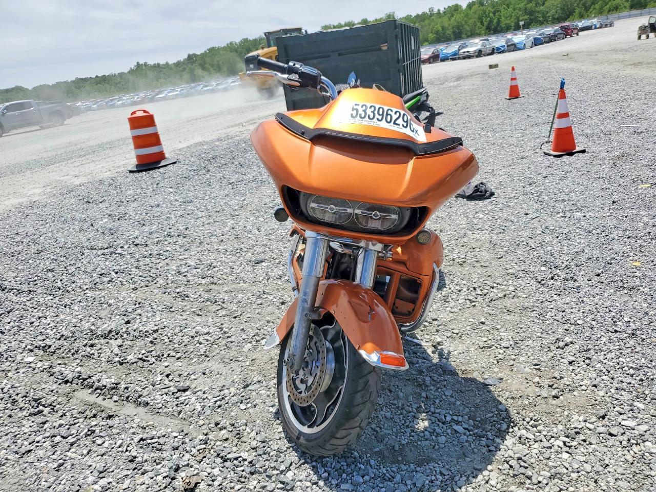 2015 Harley-Davidson Fltrx Road Glide - Image 2