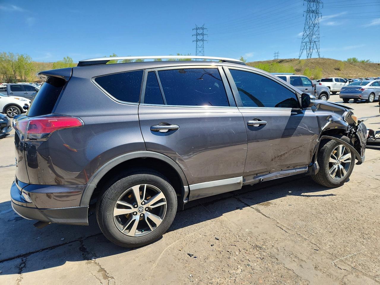 2017 Toyota Rav4 Xle - Фото 3