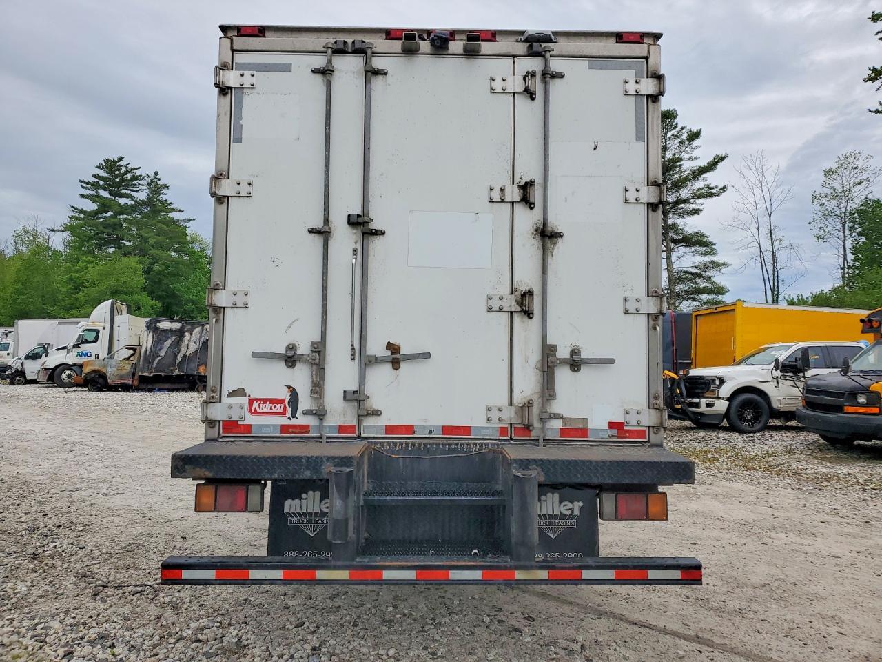2023 Isuzu Npr Hd Reefer Box Truck - Фото 6