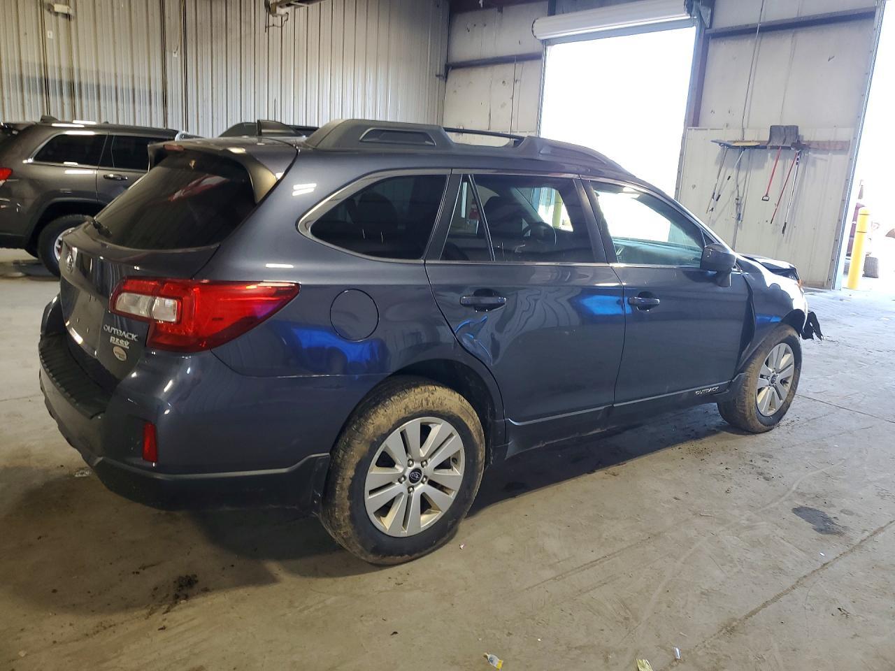 2017 Subaru Outback 2.5I Premium - Фото 3