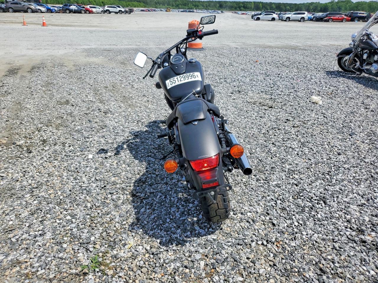 2023 Honda Vt750 C2B - Image 4