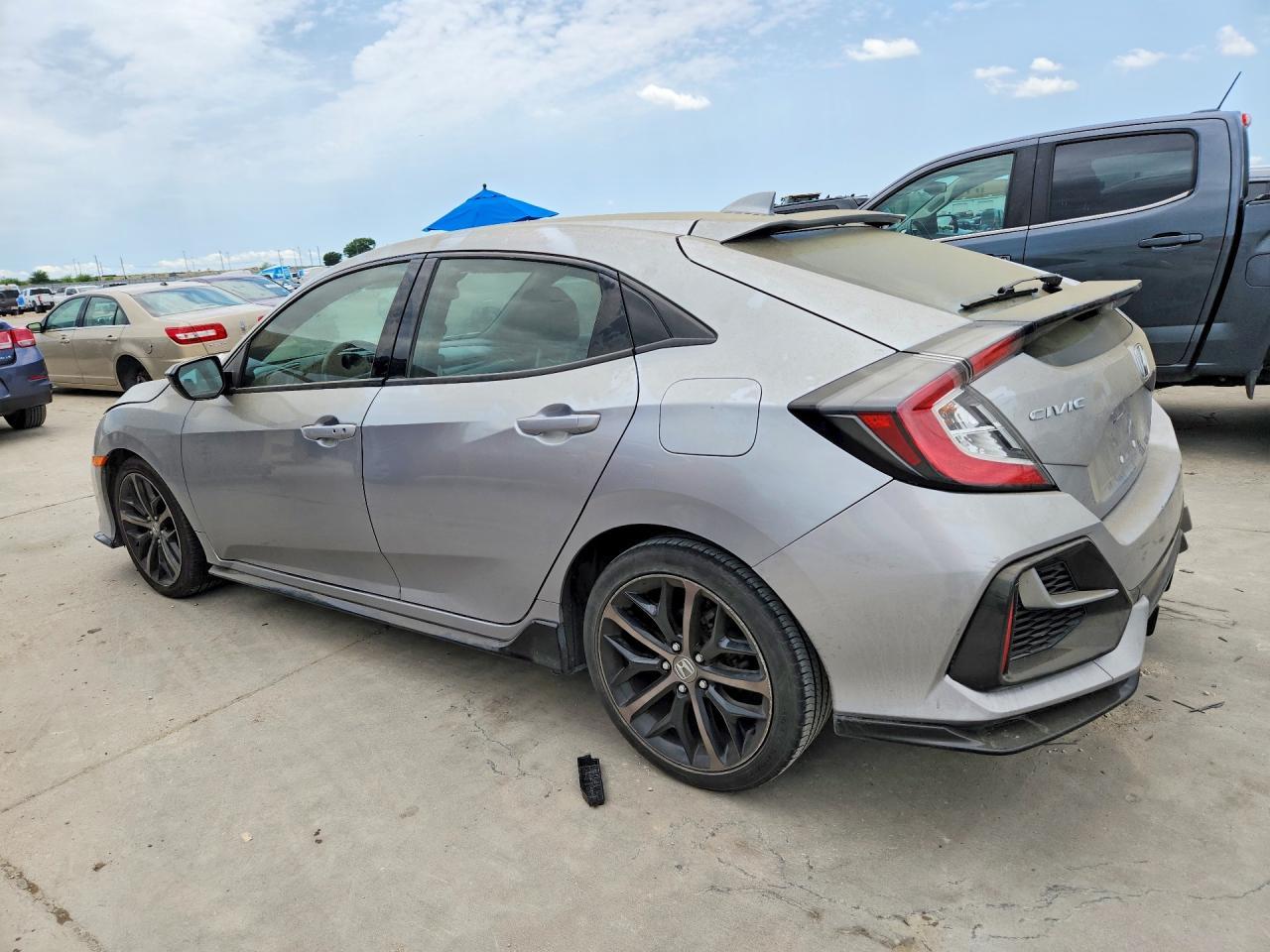 2020 Honda Civic Sport - Image 2