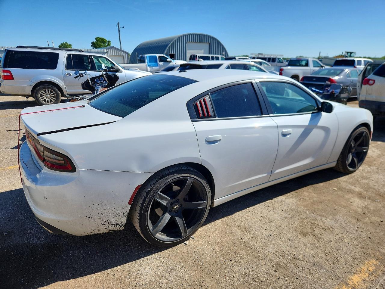 2022 Dodge Charger Sxt - Image 3