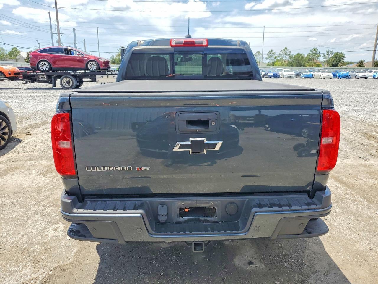 2019 Chevrolet Colorado Z71 - Image 6