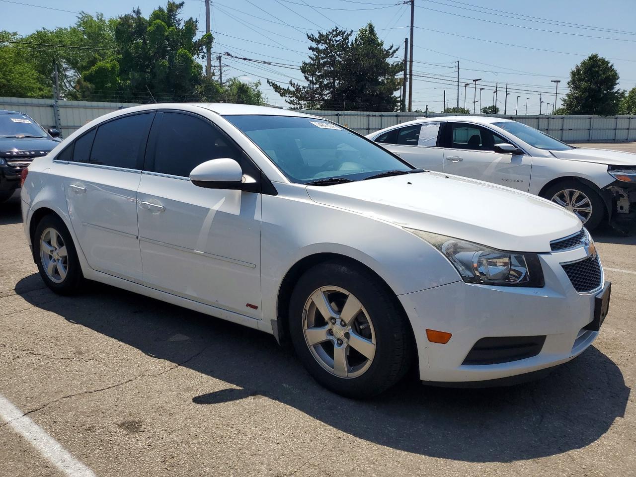 2014 Chevrolet Cruze Lt - Image 4