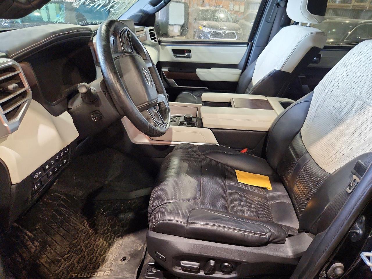 2023 Toyota Tundra Crewmax Capstone - Image 7