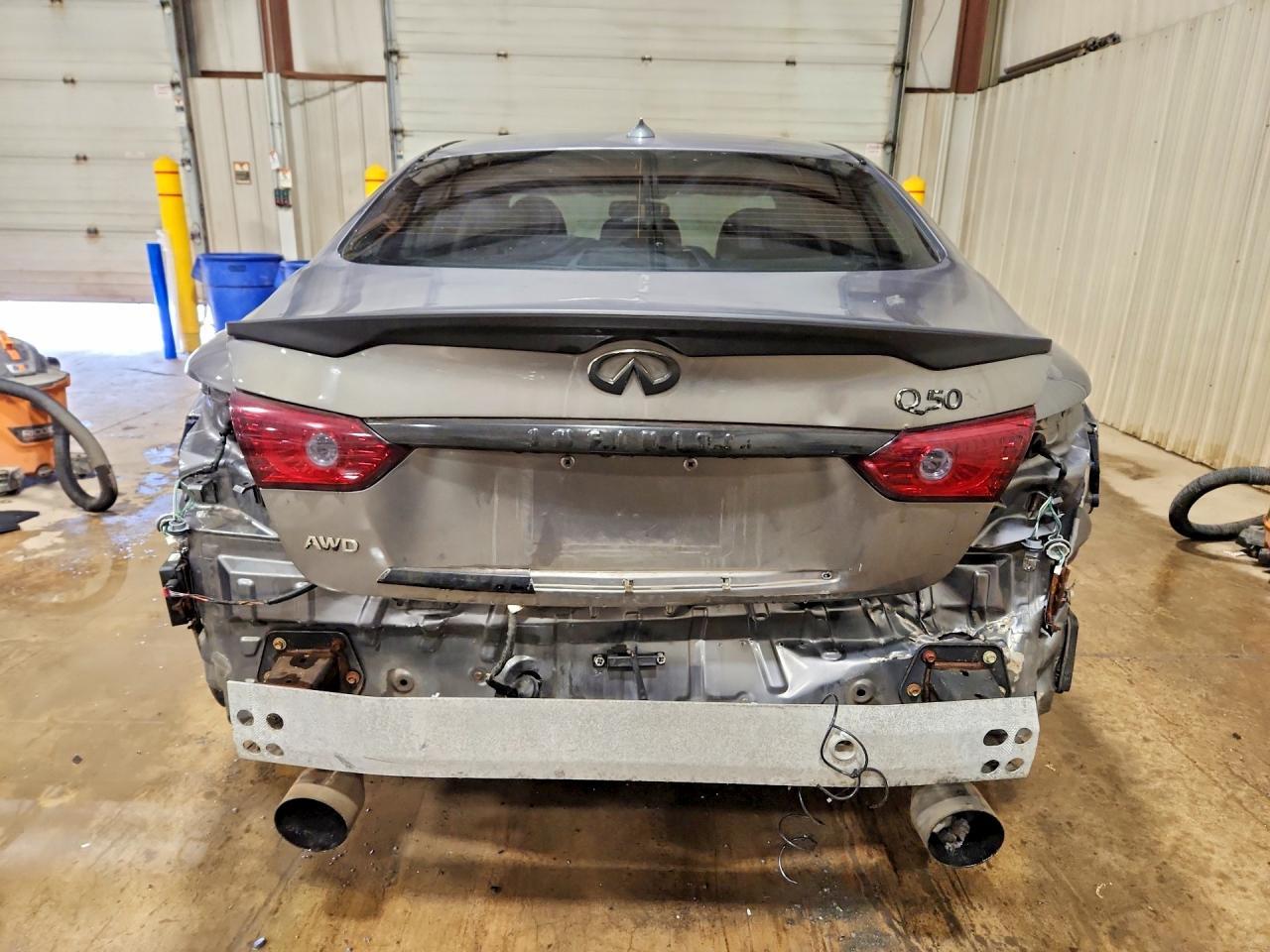 2016 Infiniti Q50 3.0T Premium - Image 6
