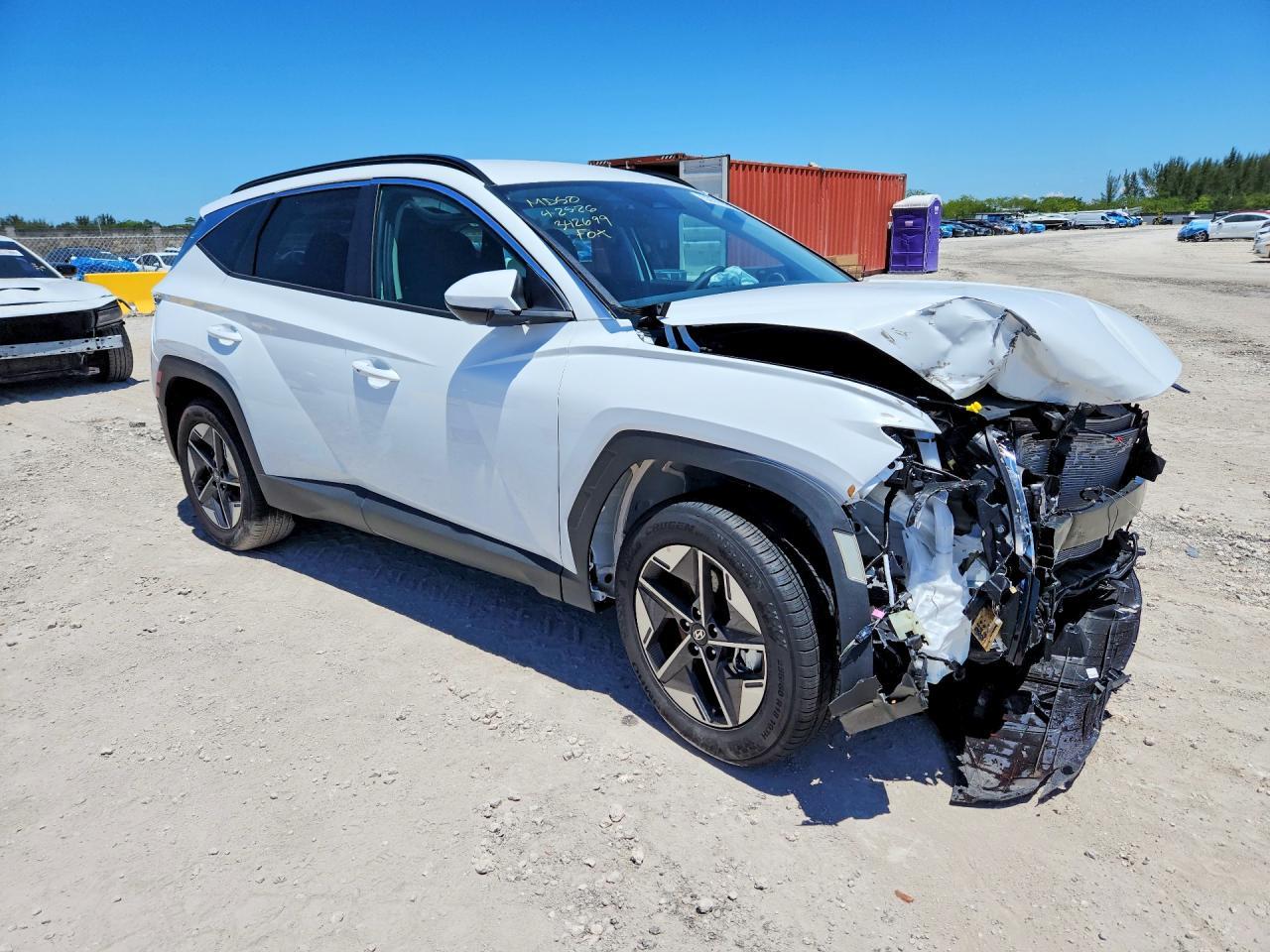 2026 Hyundai Tucson Sel - Image 4