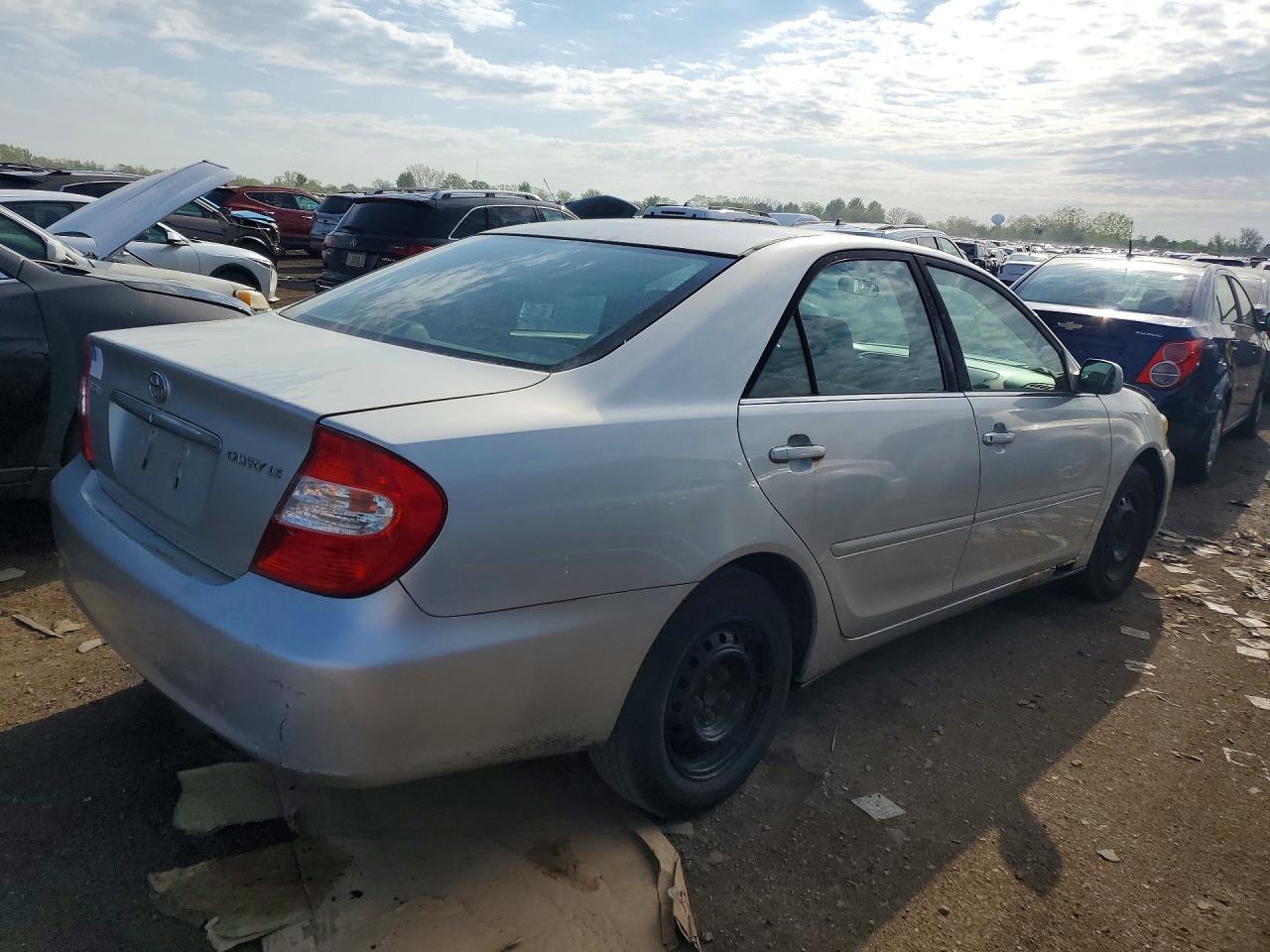 2002 Toyota Camry - Фото 3