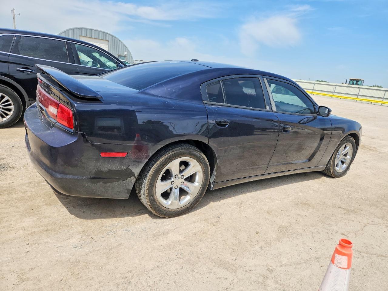 2012 Dodge Charger Se - Image 3
