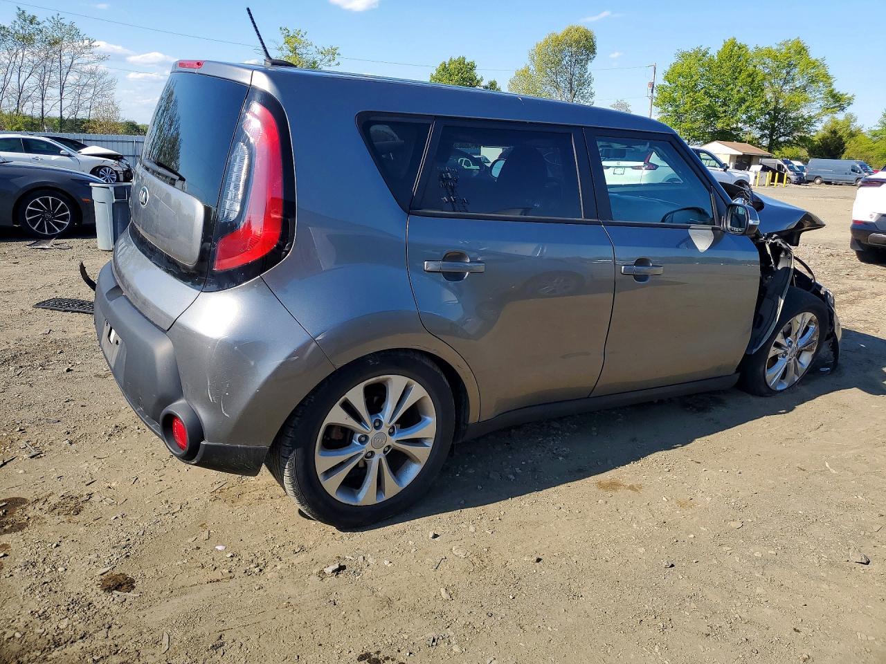 2014 Kia Soul + - Image 3