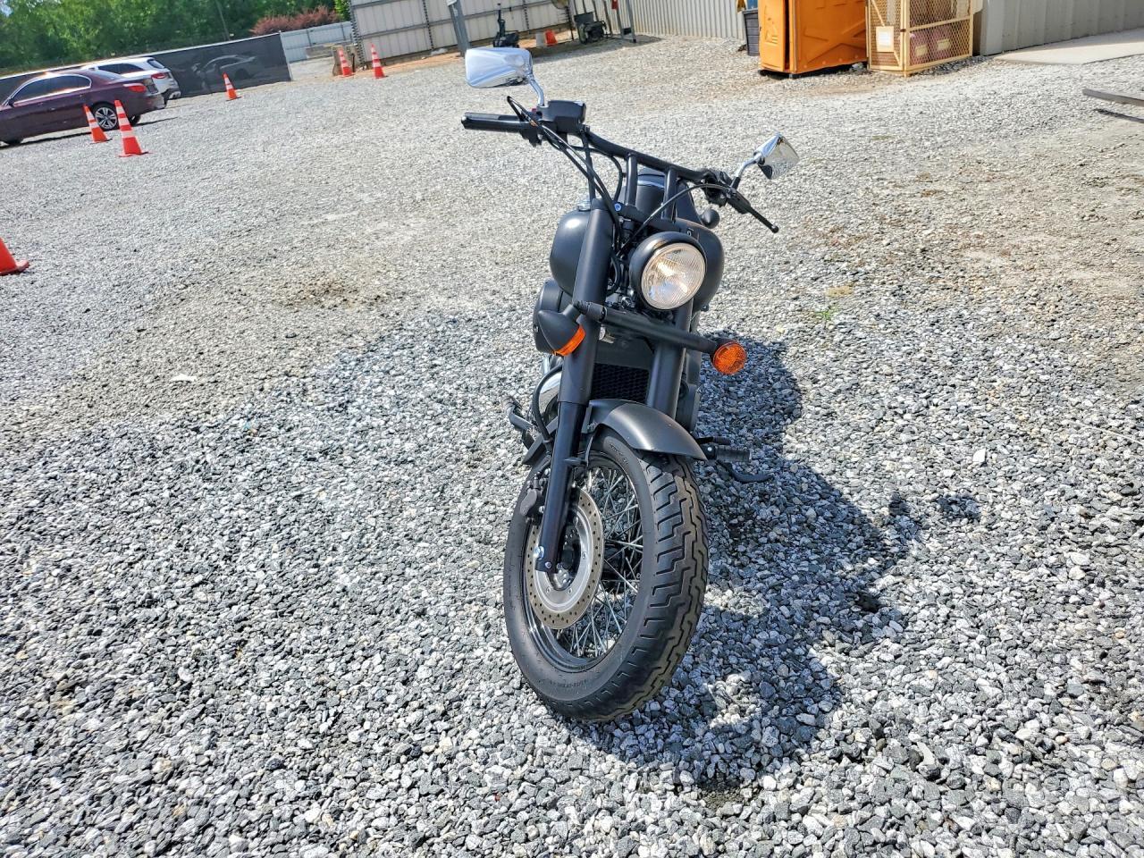 2023 Honda Vt750 C2B - Image 2