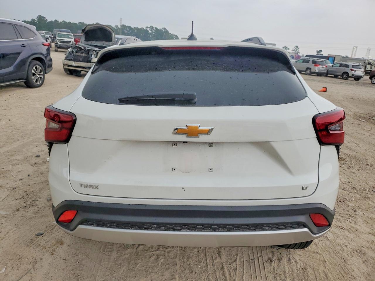 2025 Chevrolet Trax 1Lt - Фото 6