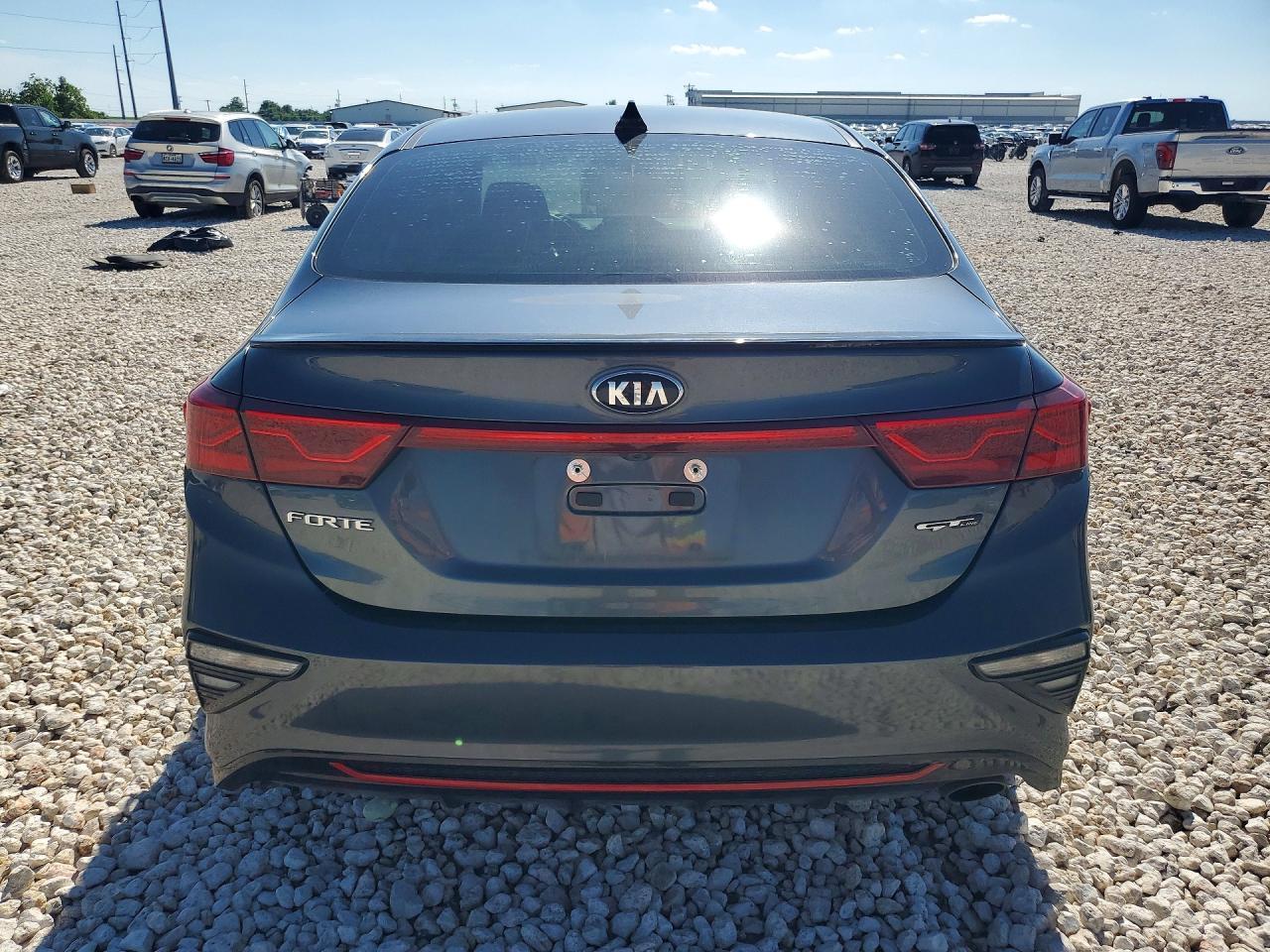 2020 Kia Forte Gt Line - Фото 6