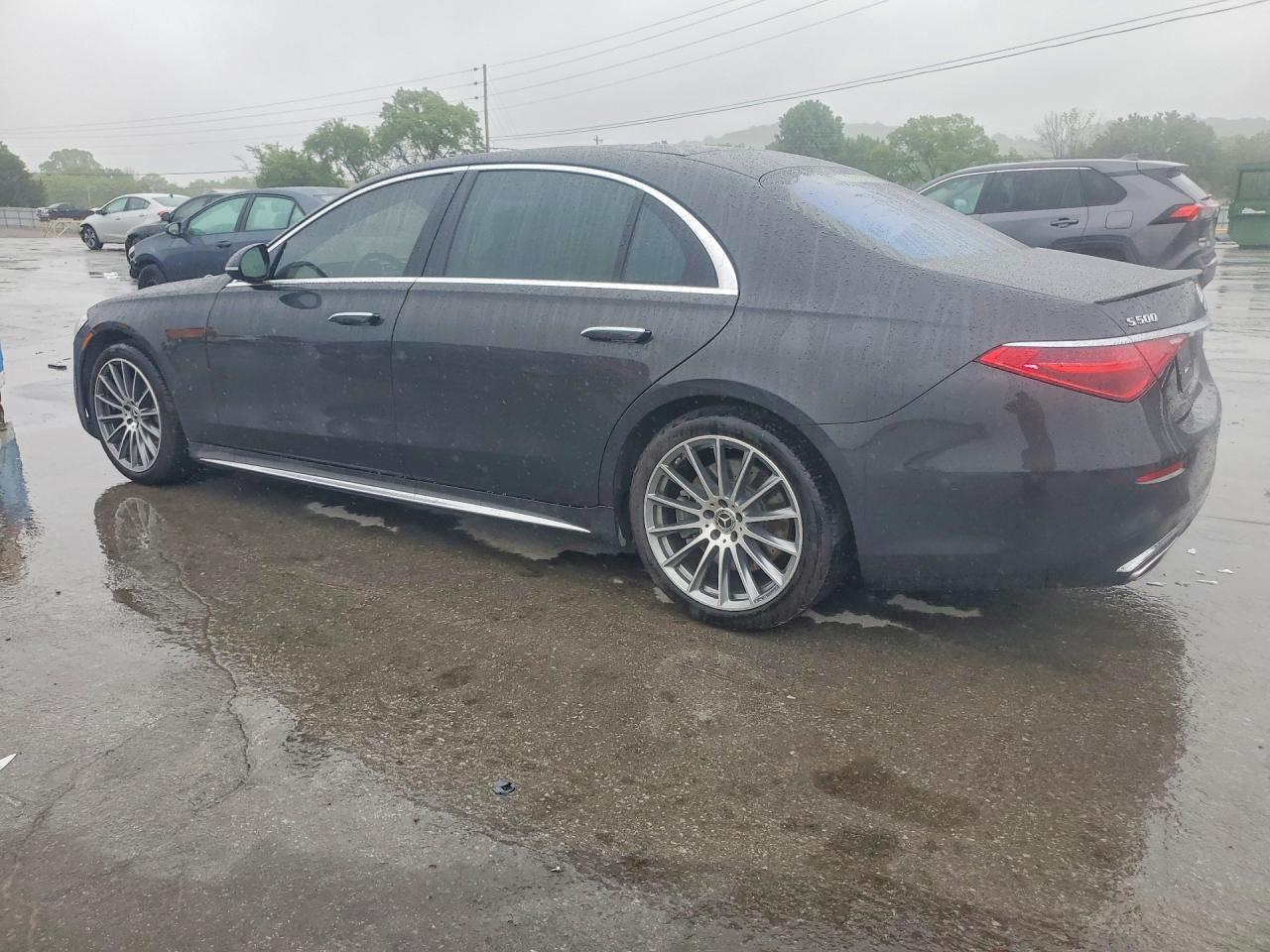 2023 Mercedes-Benz S 500 4Matic - Image 2