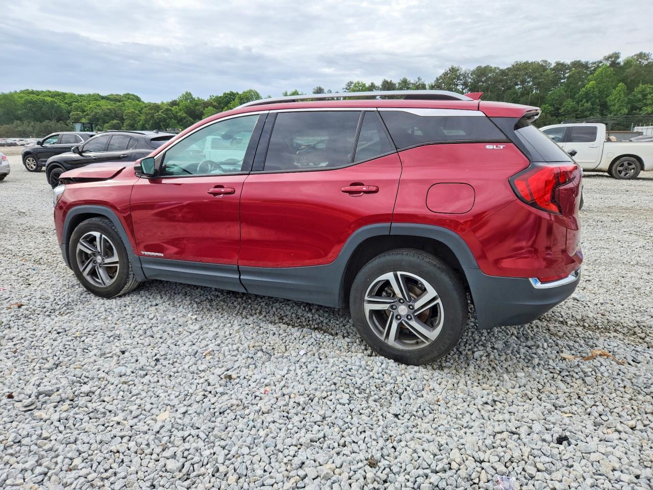 2021 GMC Terrain Slt - Image 2