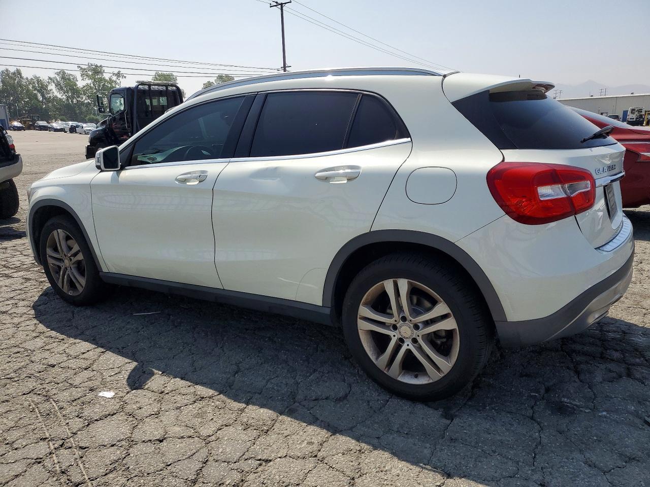 2017 Mercedes-Benz Gla 250 - Фото 2