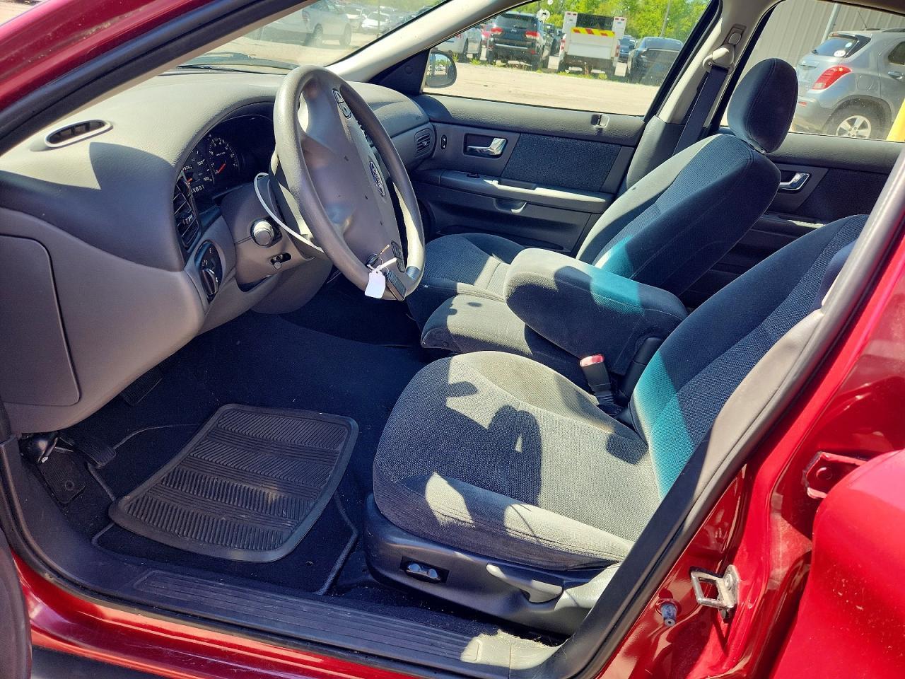 2002 Ford Taurus Se - Фото 7