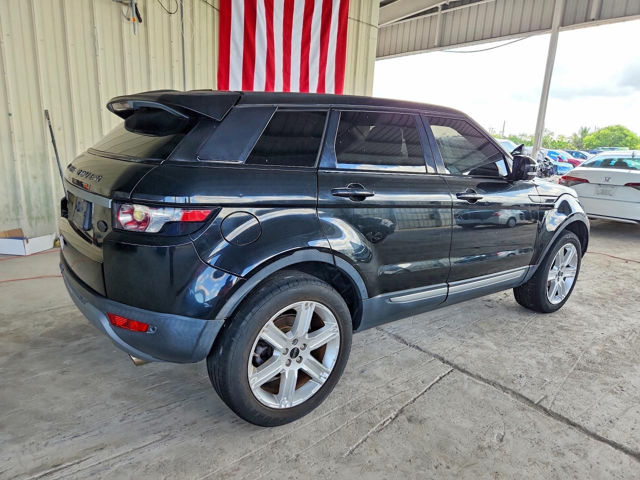 2012 Land Rover Range Rover Evoque Pure Plus - Image 3