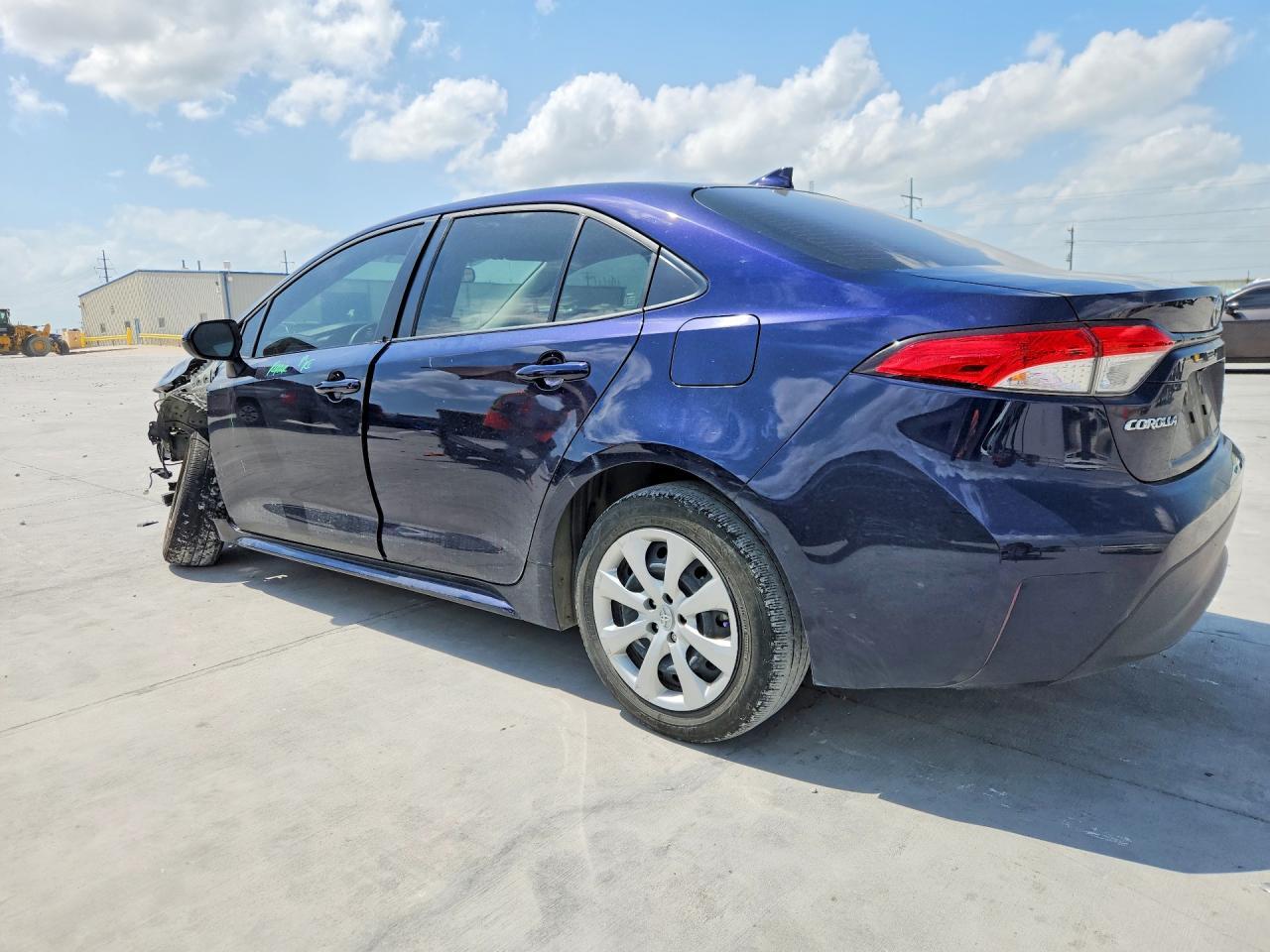 2024 Toyota Corolla Hybrid Le - Фото 2