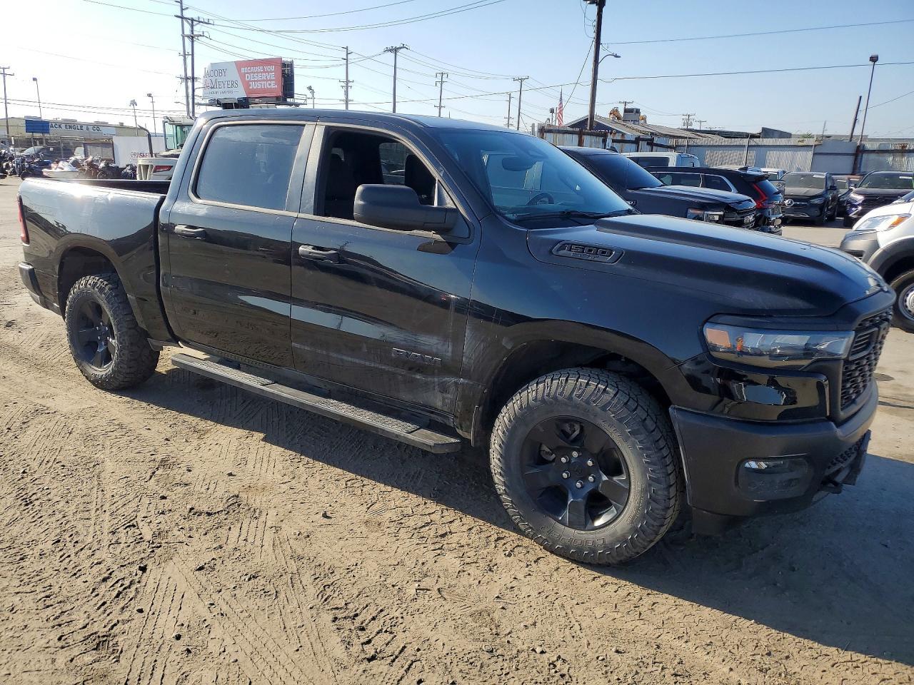 2025 Ram 1500 Tradesman - Фото 4