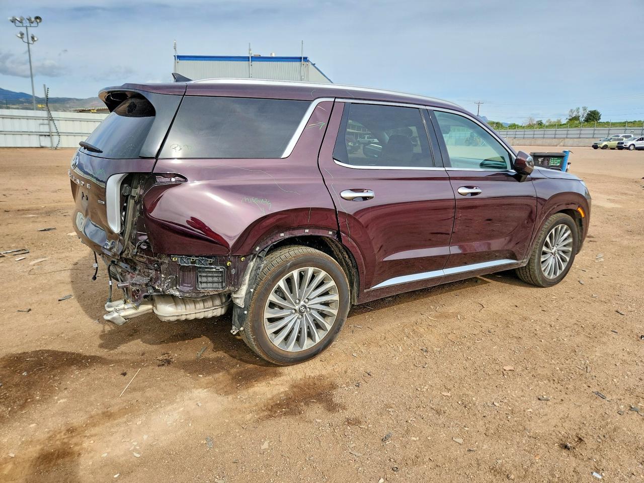 2024 Hyundai Palisade Calligraphy - Image 3