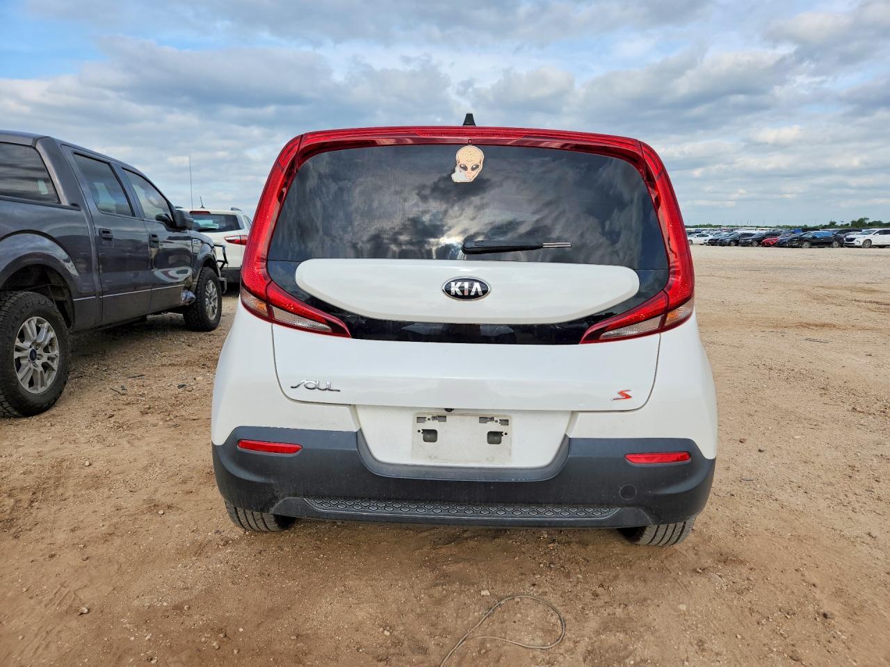 2021 Kia Soul S - Фото 6