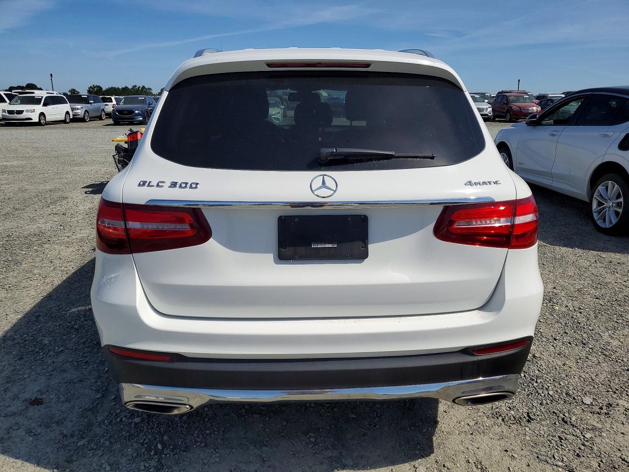 2018 Mercedes-Benz Glc 300 4Matic - Image 6