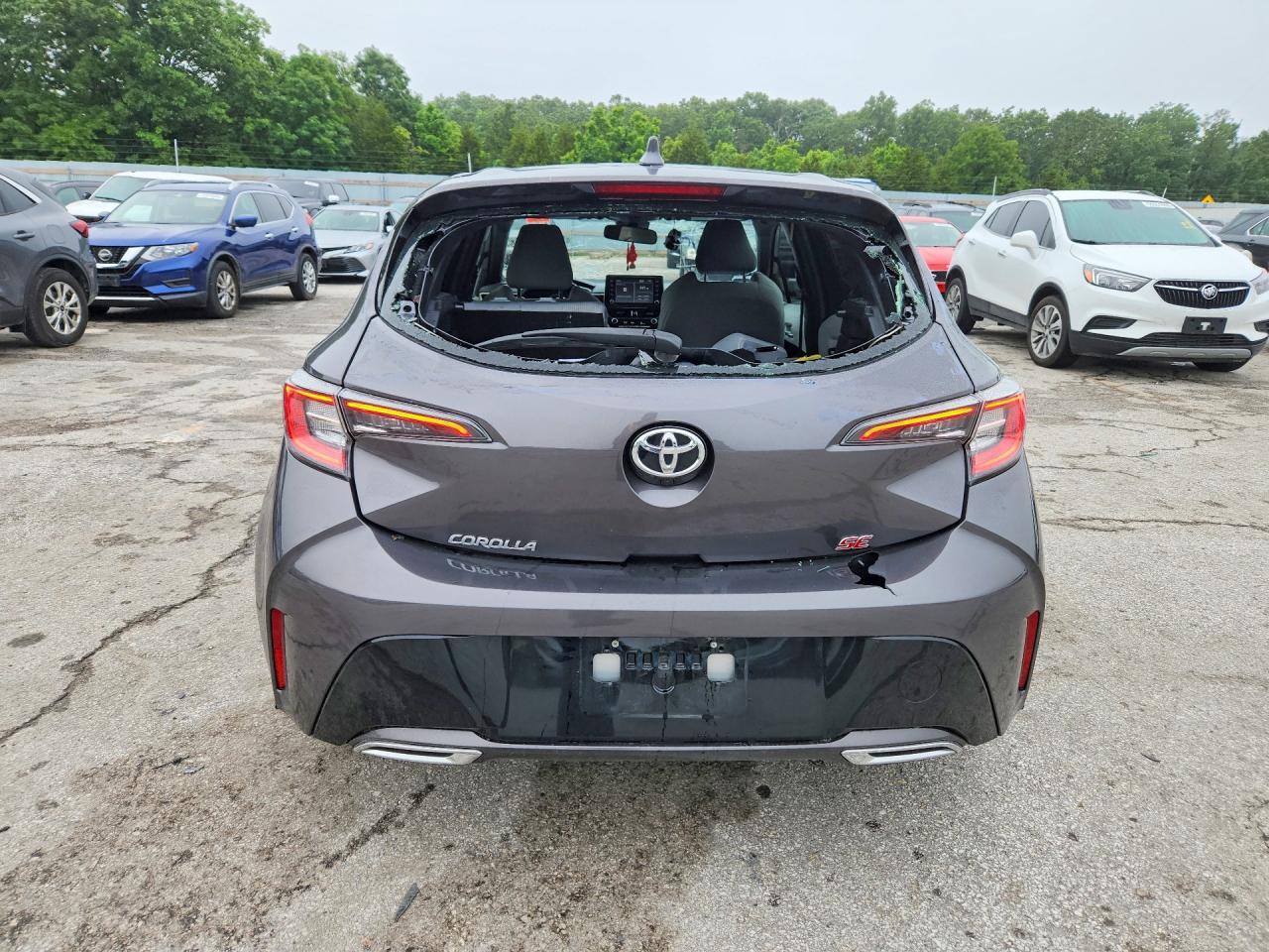 2021 Toyota Corolla Hatchback Se - Фото 6