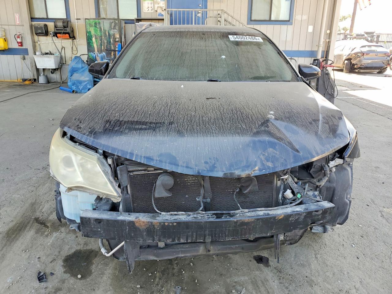 2014 Toyota Camry Le - Image 5
